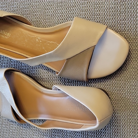 NATURALIZER SANDAL SIZE 10 - Picture 6 of 8